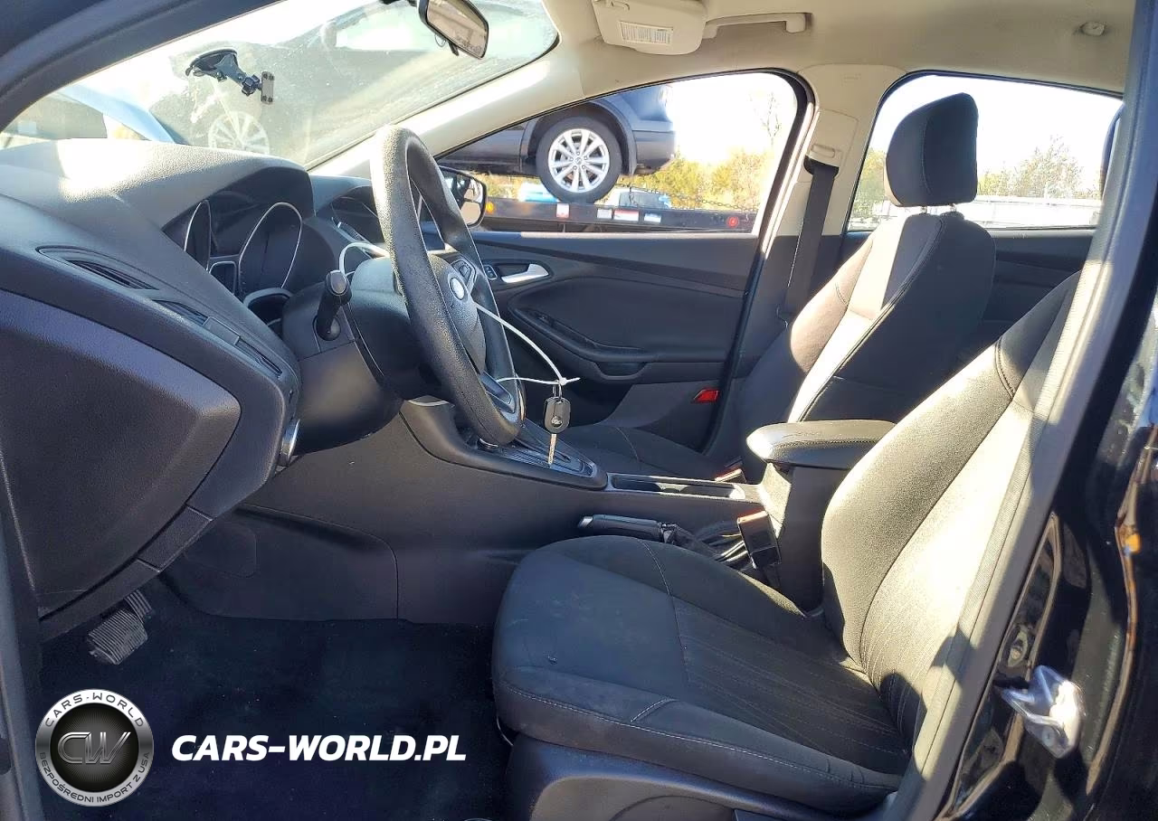 2016 Ford Focus Se VIN:1FADP3F29GL368604 - 7