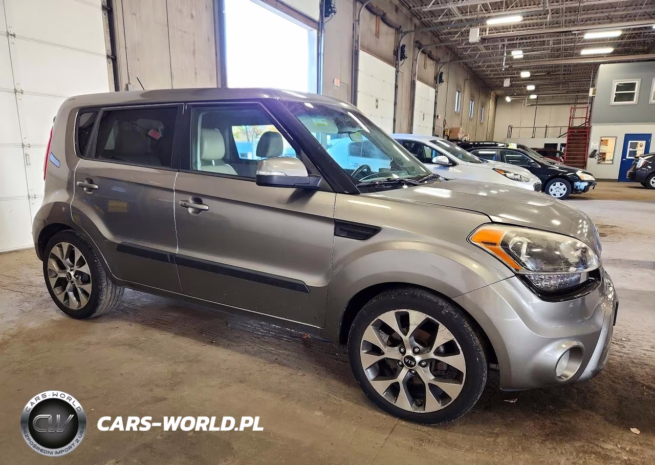 2013 Kia Soul ! VIN:KNDJT2A66D7618799 - 4