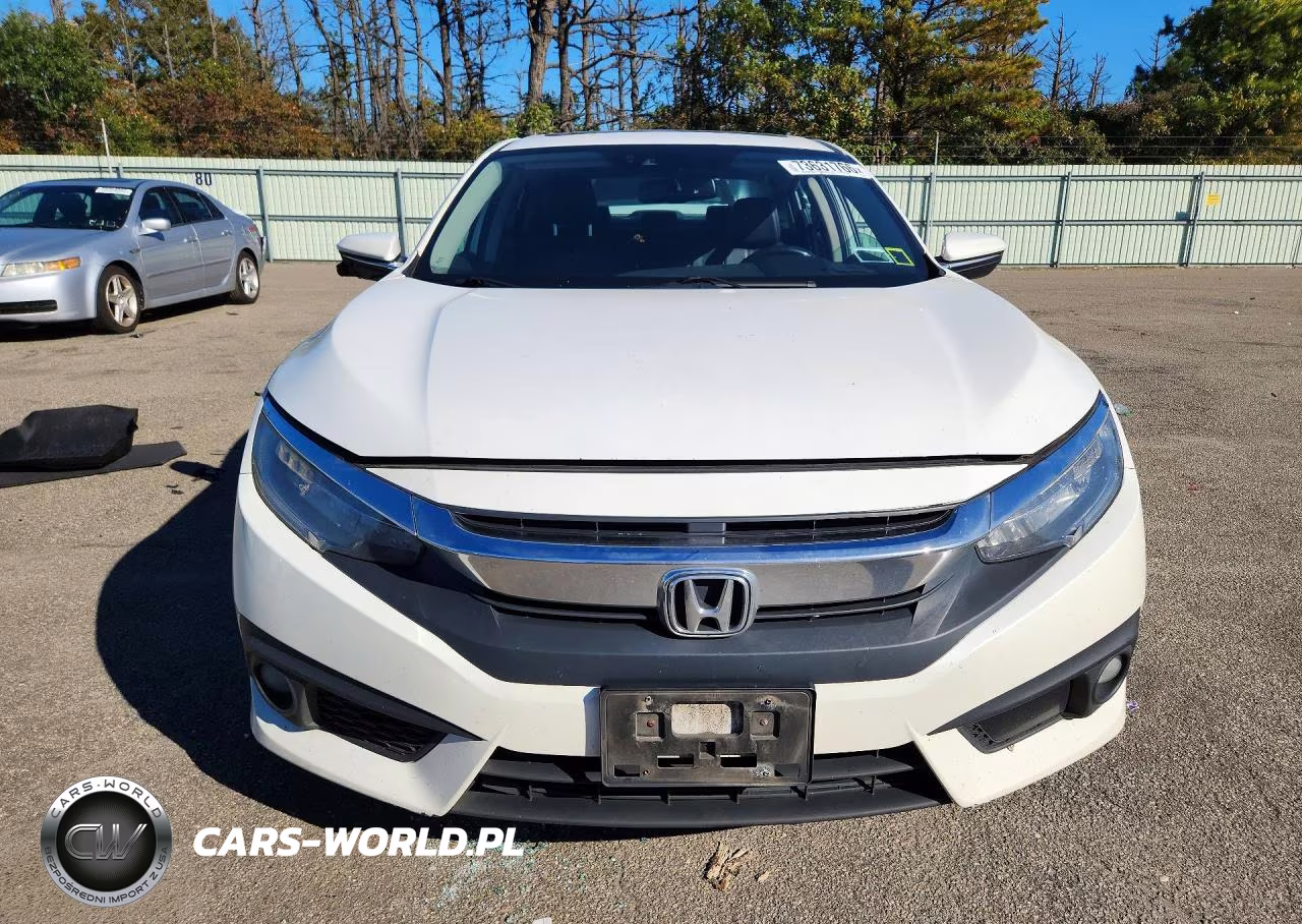 2017 Honda Civic Touring VIN:2HGFC1F94HH653744 - 5
