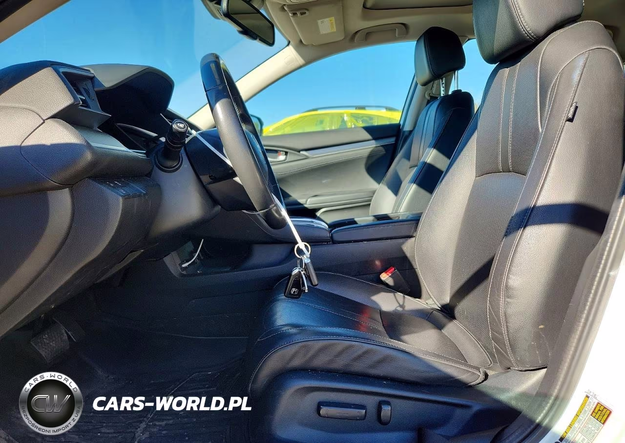 2017 Honda Civic Touring VIN:2HGFC1F94HH653744 - 7