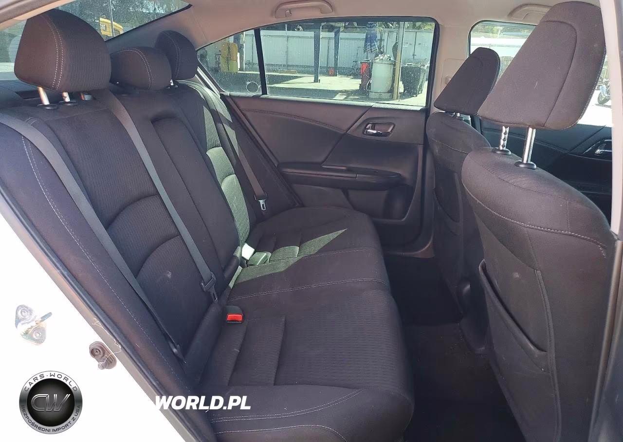 2015 Honda Accord Sport VIN:1HGCR2F53FA247177 - 10