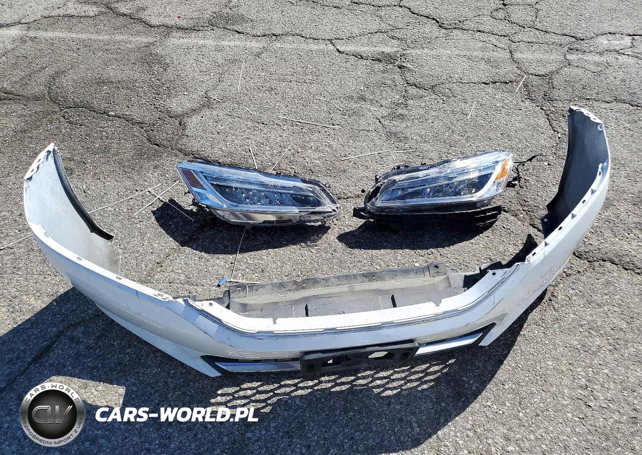2015 Honda Accord Sport VIN:1HGCR2F53FA247177 - 12