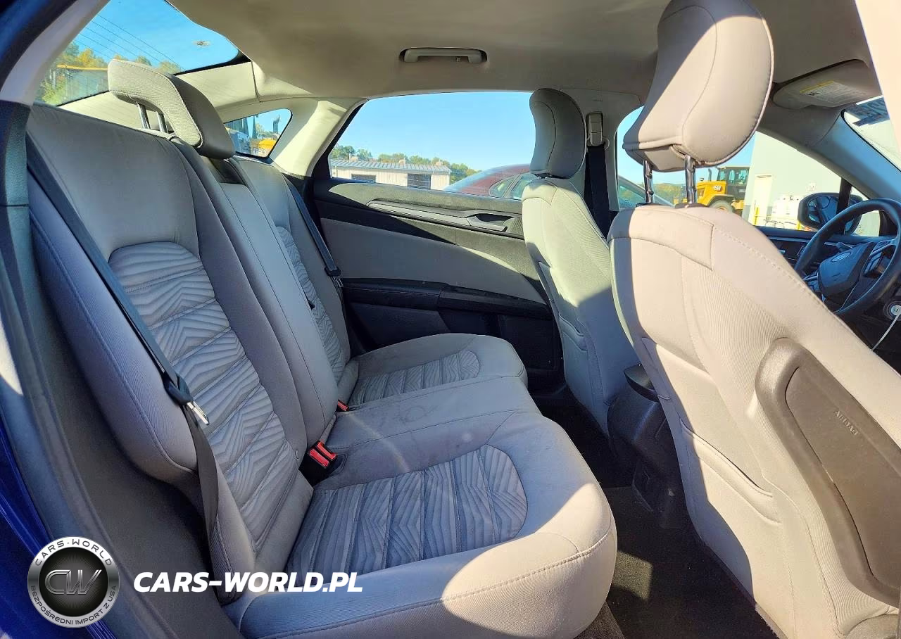 2016 Ford Fusion S VIN:3FA6P0G70GR275974 - 10