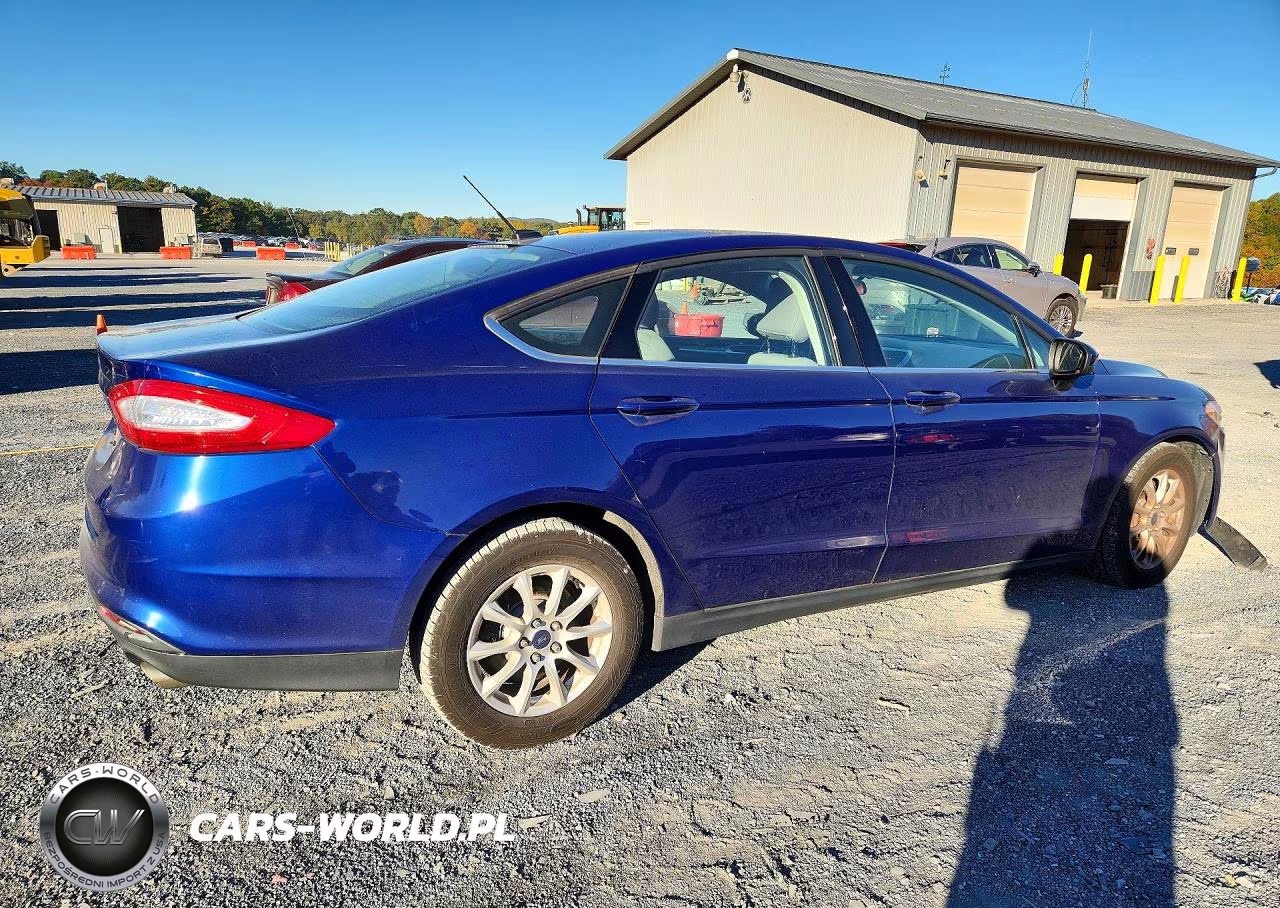 2016 Ford Fusion S VIN:3FA6P0G70GR275974 - 3
