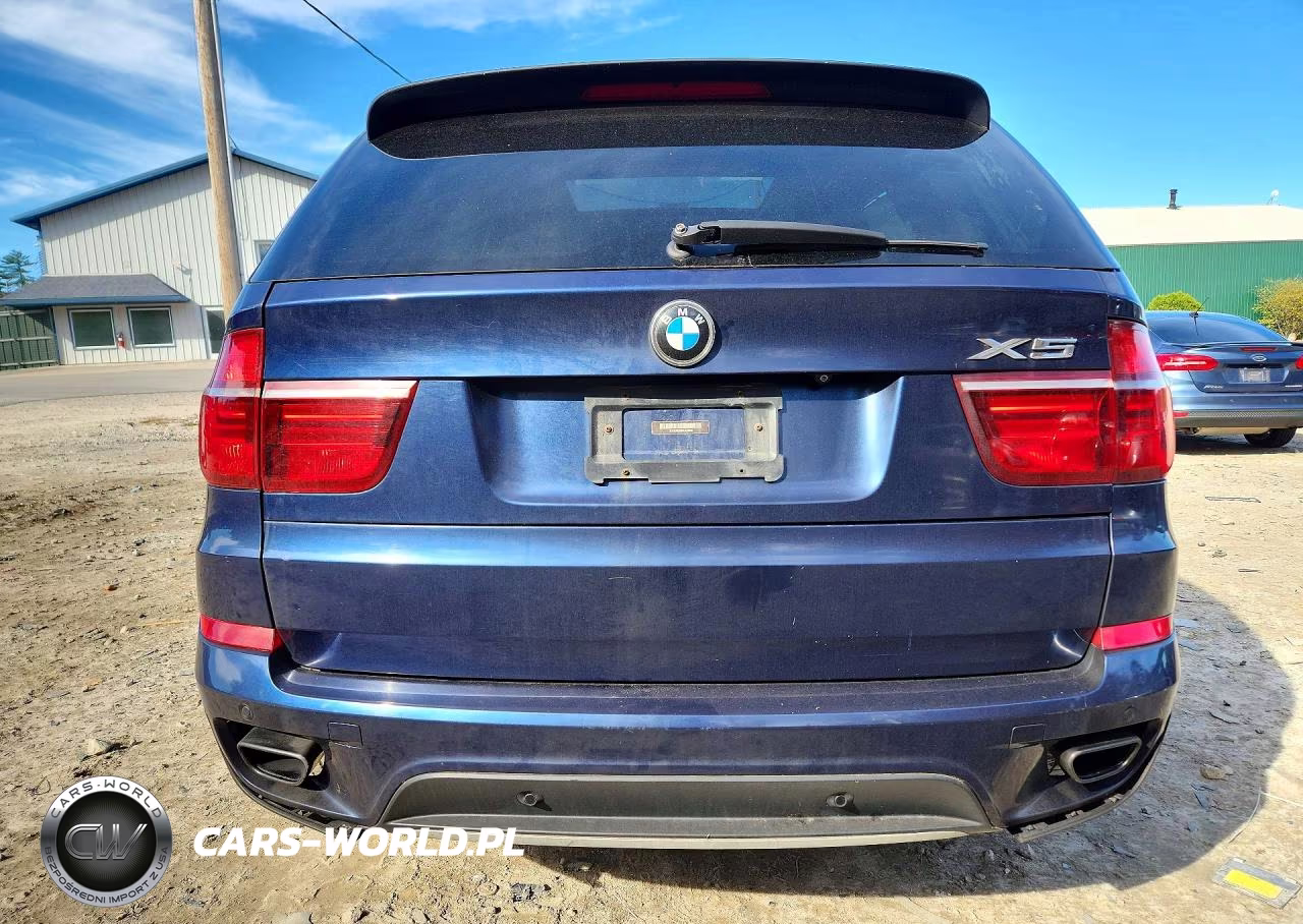 2012 BMW X5 xDrive50I VIN:5UXZV8C58CL424638 - 6