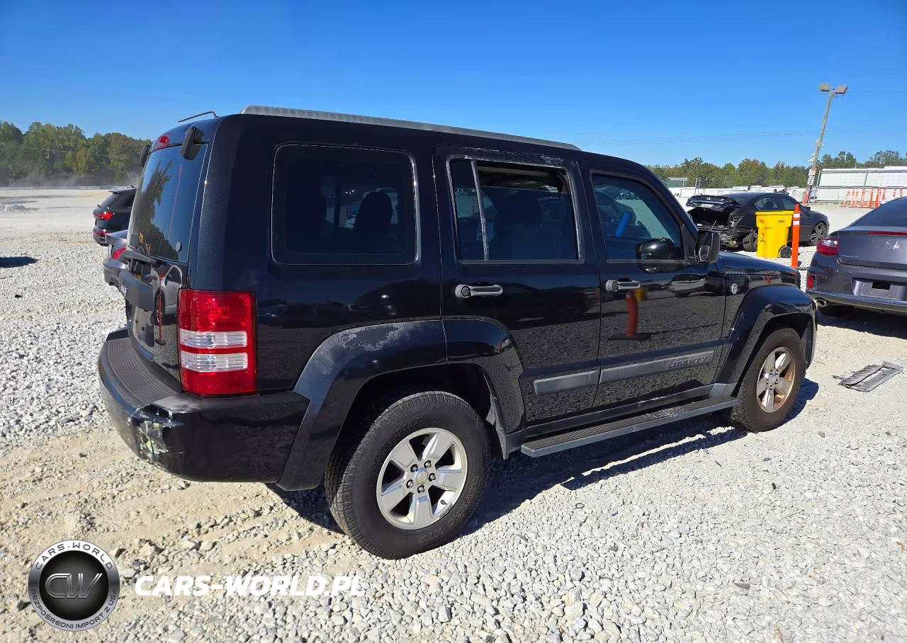2012 Jeep Liberty Sport VIN:1C4PJMAK6CW165572 - 3