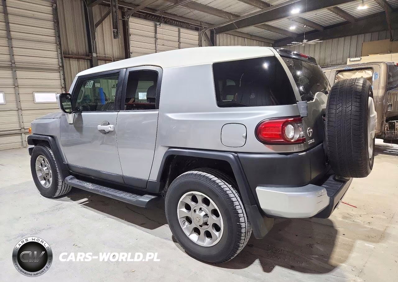 2012 Toyota Fj Cruiser Base VIN:JTEZU4BF0CK011752 - 2