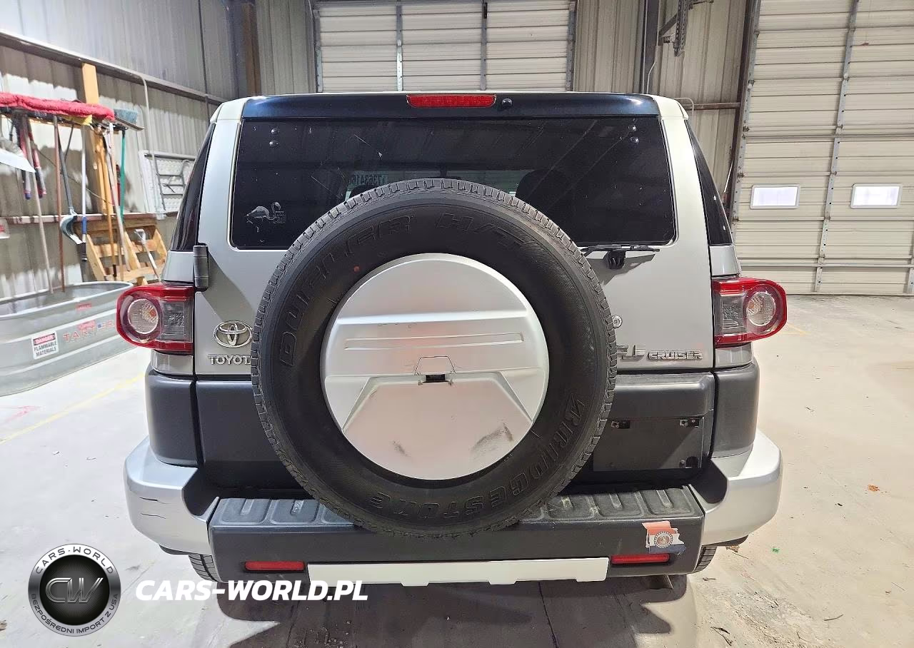 2012 Toyota Fj Cruiser Base VIN:JTEZU4BF0CK011752 - 6