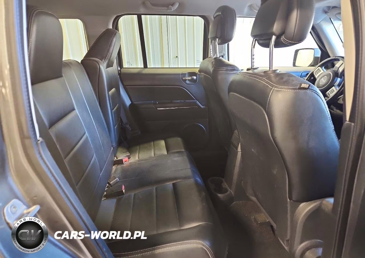 2011 Jeep Patriot Latitude VIN:1J4NF4GB0BD255434 - 11