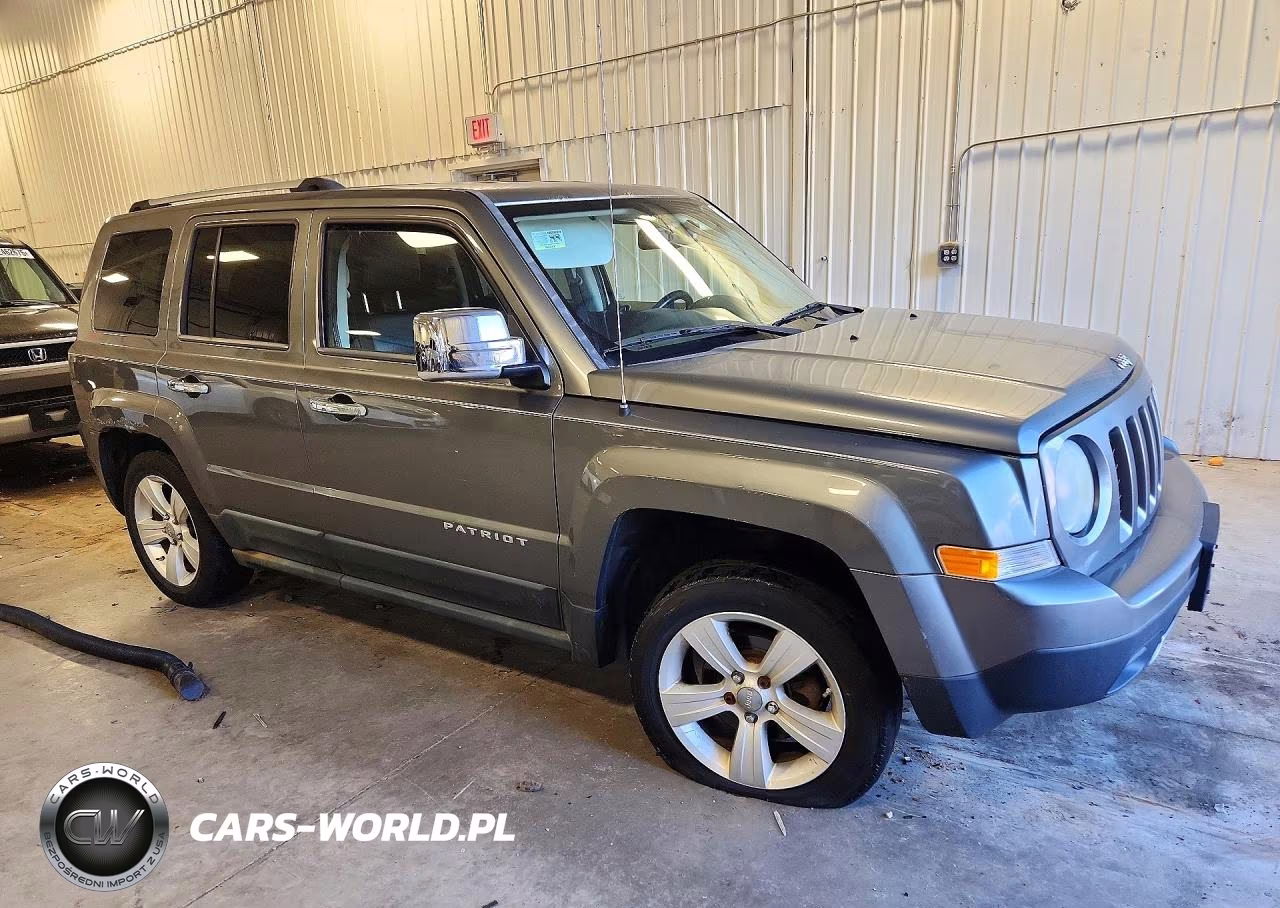 2011 Jeep Patriot Latitude VIN:1J4NF4GB0BD255434 - 4