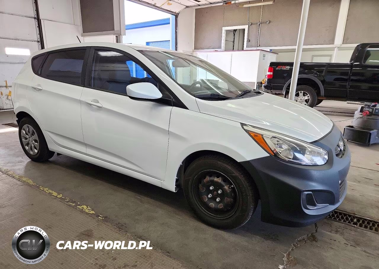 2017 Hyundai Accent Se VIN:KMHCT5AE2HU301901 - 4