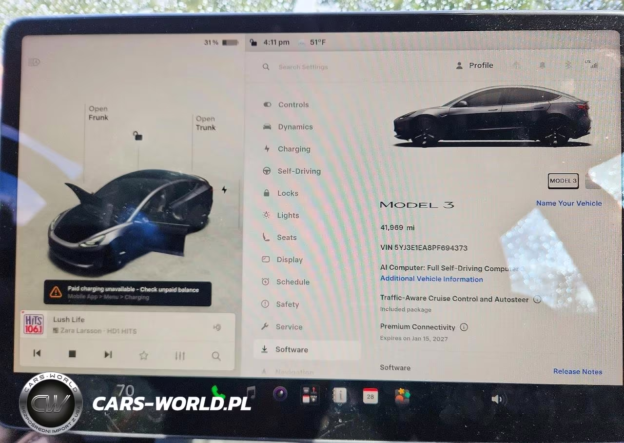 2023 Tesla Model 3 VIN:5YJ3E1EA8PF694373 - 9