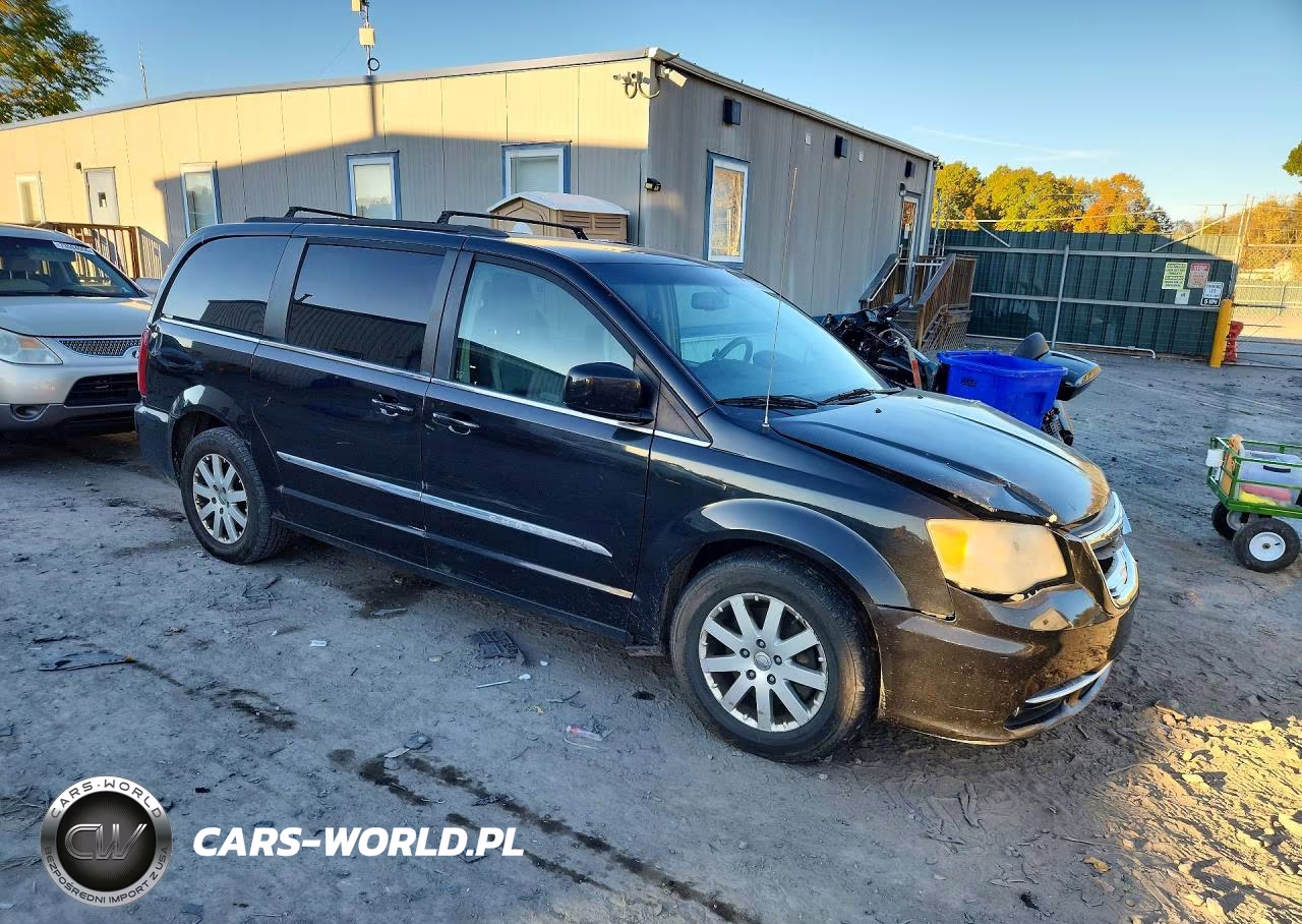 2013 Chrysler Town & Country Touring VIN:2C4RC1BG9DR647751 - 4