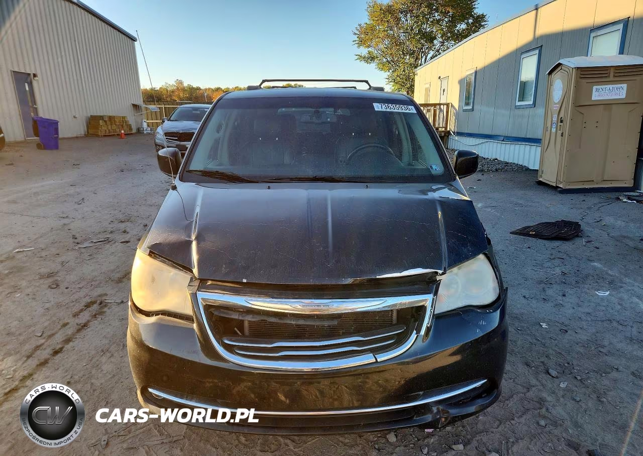 2013 Chrysler Town & Country Touring VIN:2C4RC1BG9DR647751 - 5