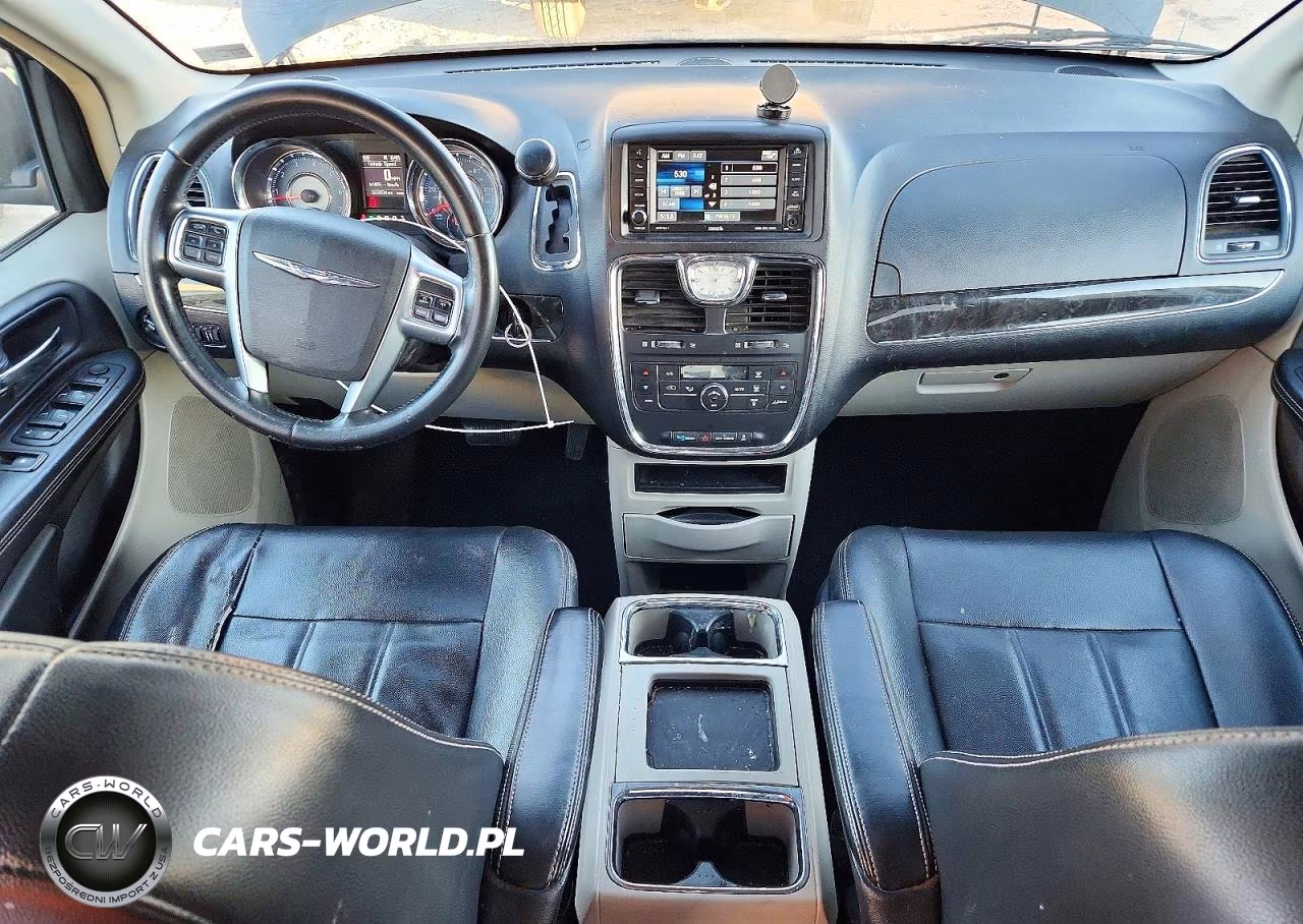 2013 Chrysler Town & Country Touring VIN:2C4RC1BG9DR647751 - 8