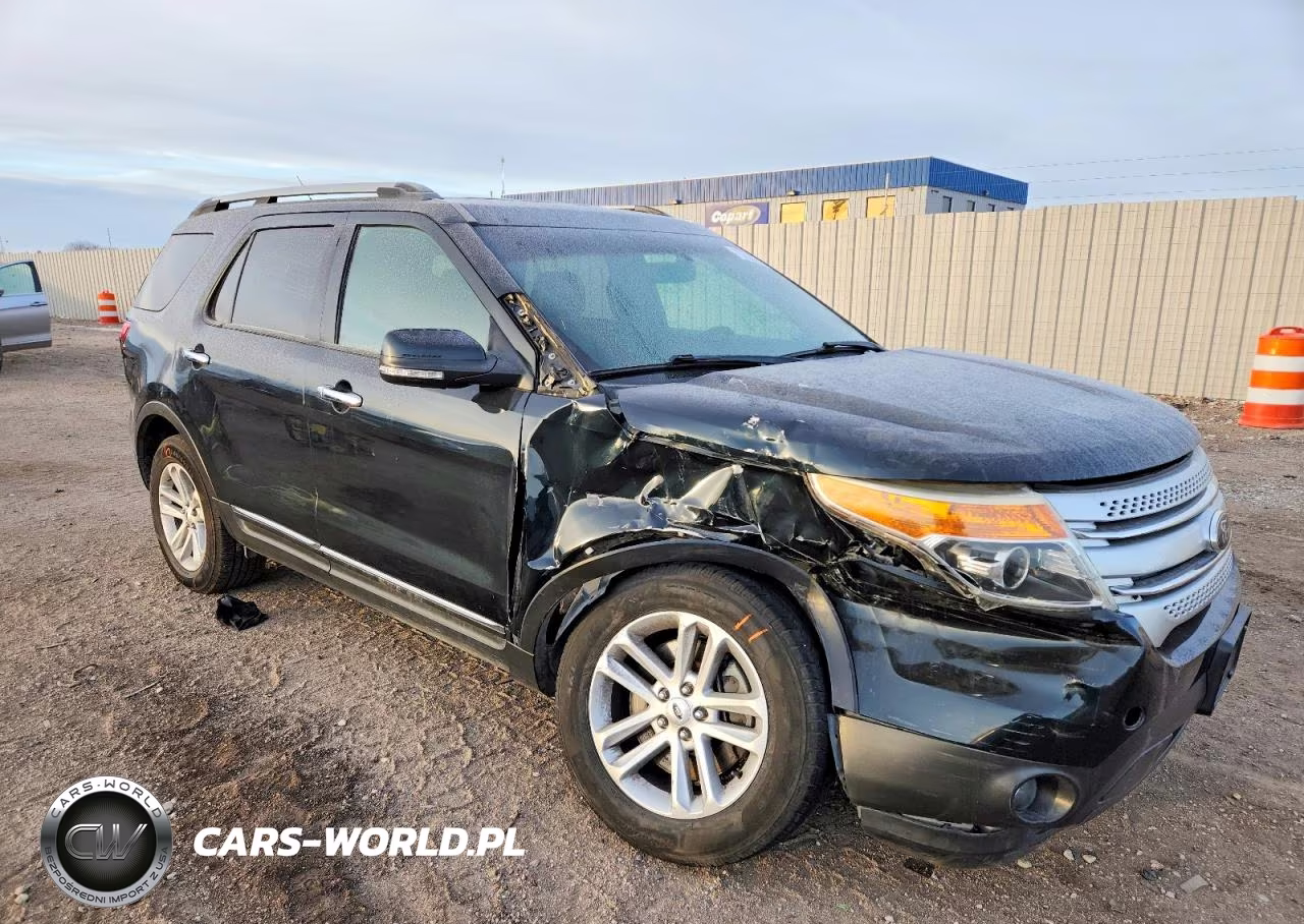 2015 Ford Explorer Xlt VIN:1FM5K7D85FGA64622 - 4