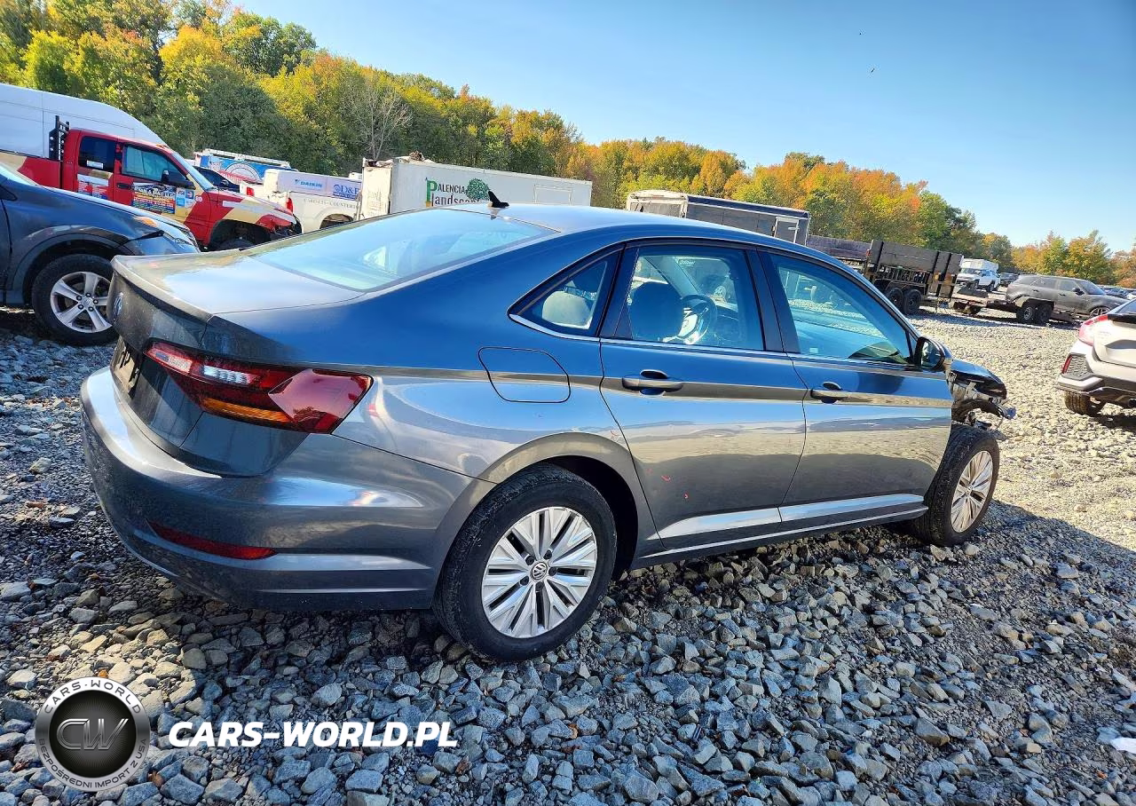 2019 Volkswagen Jetta S VIN:3VWC57BU1KM039829 - 3