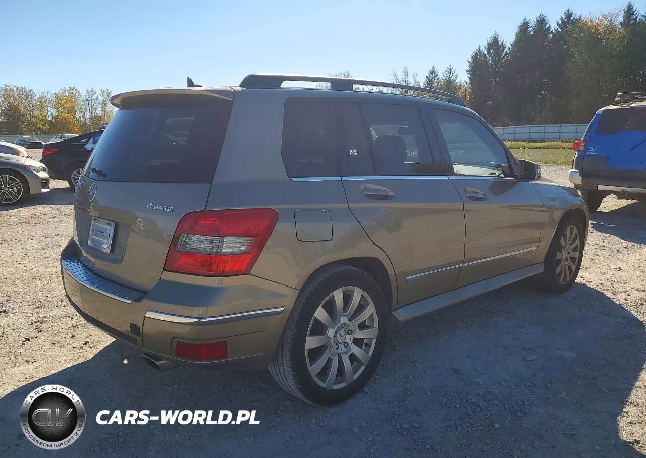 2010 Mercedes-Benz Glk 350 4Matic VIN:WDCGG8HB8AF350550 - 3