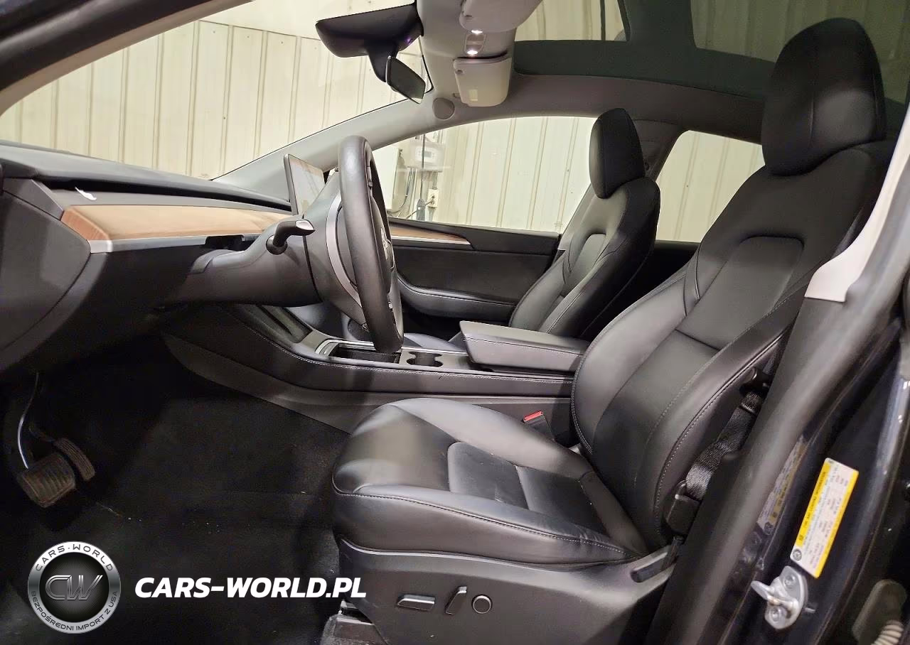 2024 Tesla Model Y VIN:7SAYGDEE1RA254017 - 7