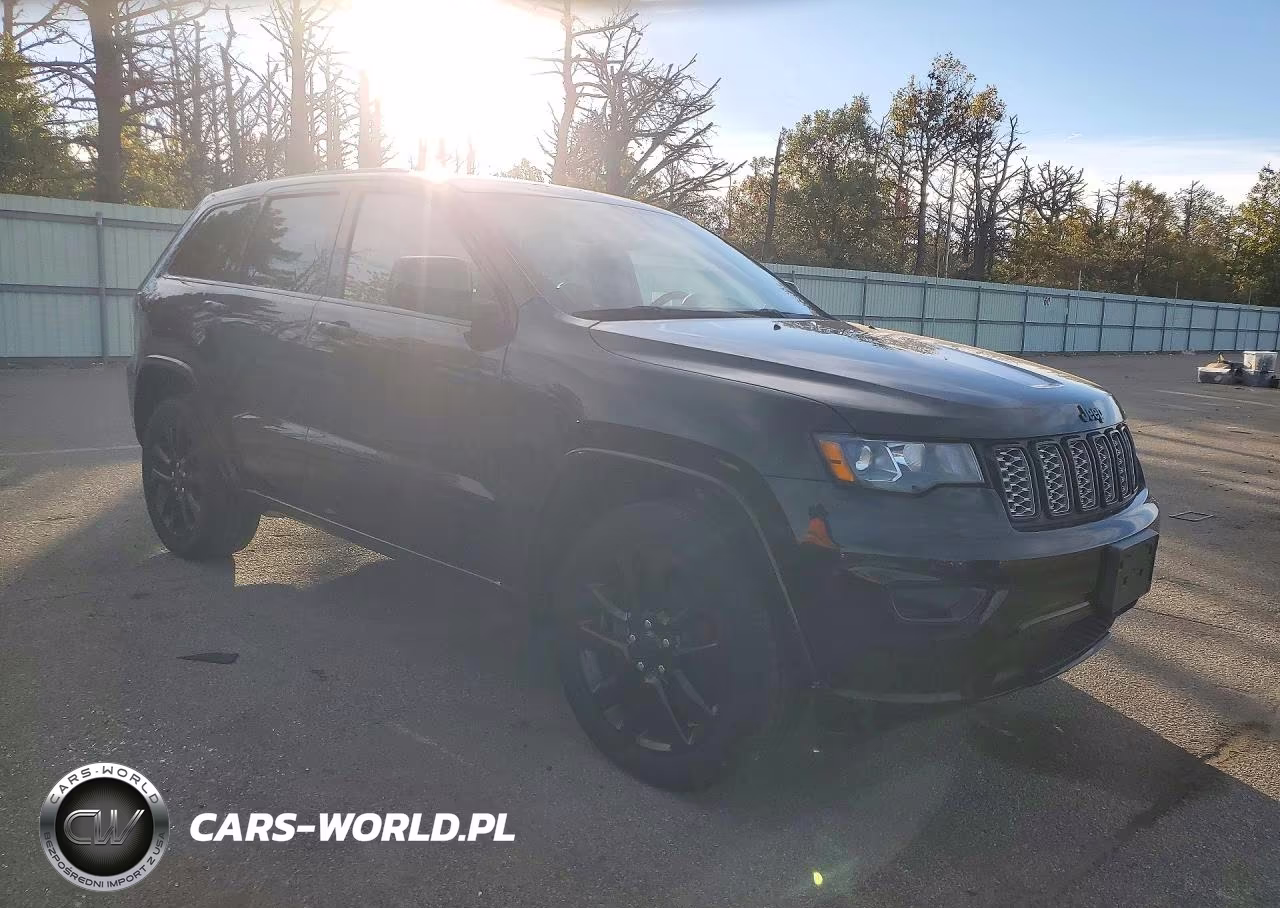 2019 Jeep Grand Cherokee Laredo VIN:1C4RJFAG8KC563091 - 4