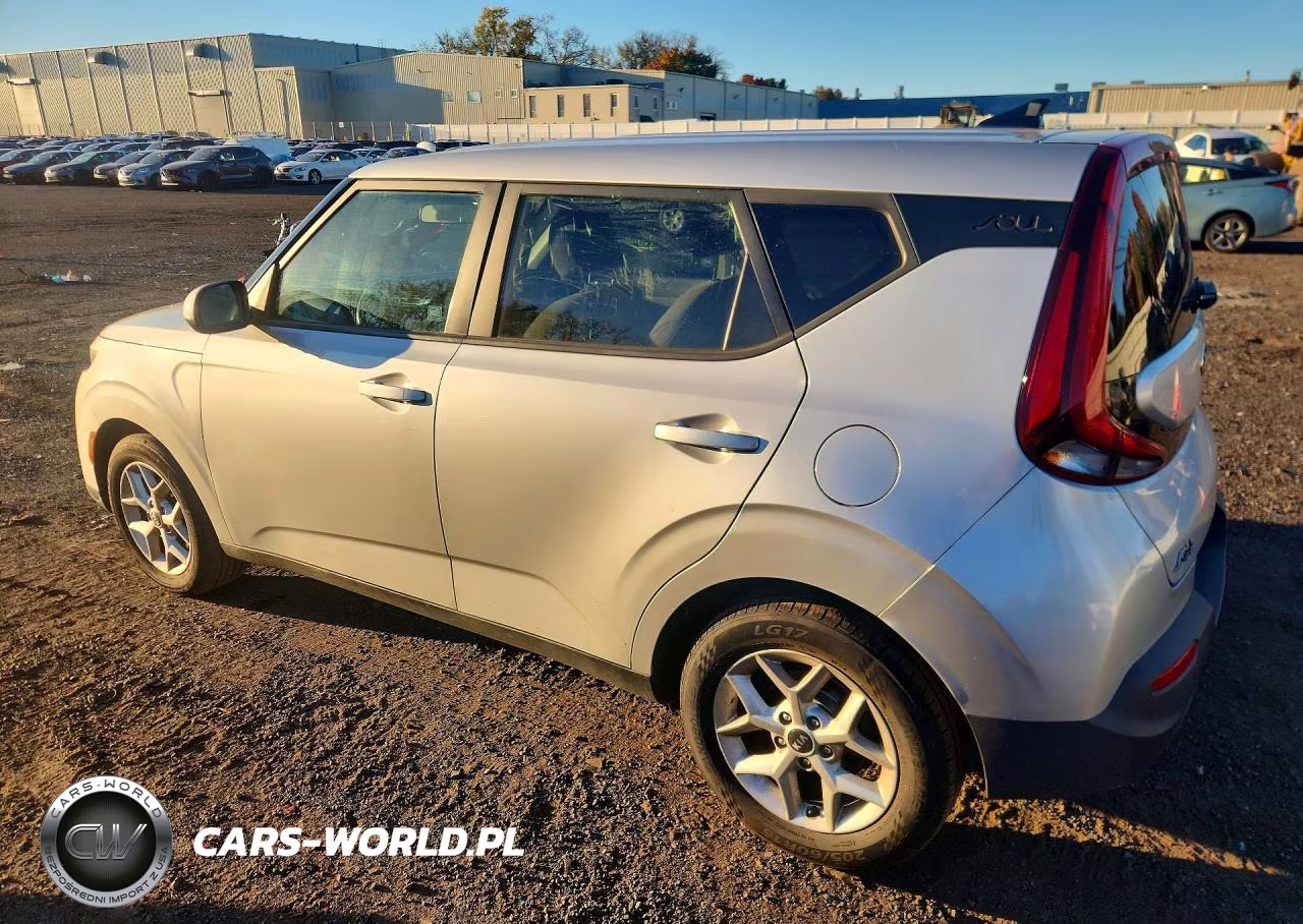 2021 Kia Soul S VIN:KNDJ23AU6M7772341 - 2