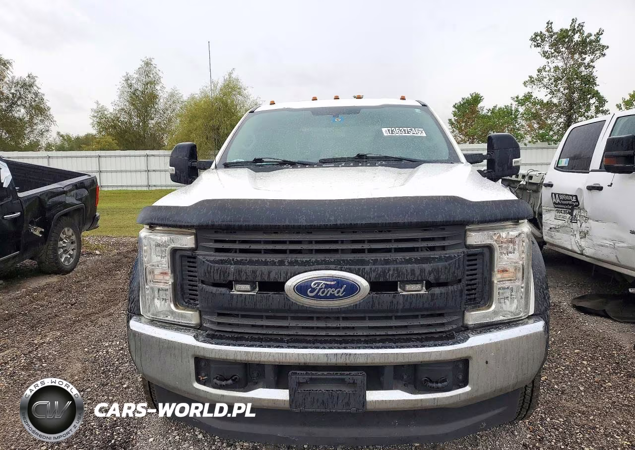 2019 Ford F450 Super Duty Service Truck VIN:1FD0W4HT8KEC46719 - 5