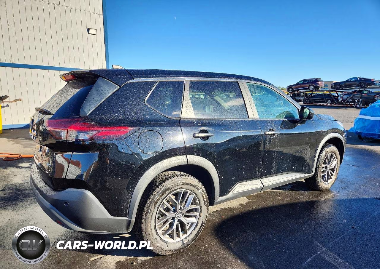 2023 Nissan Rogue S VIN:5N1BT3AB7PC861679 - 3