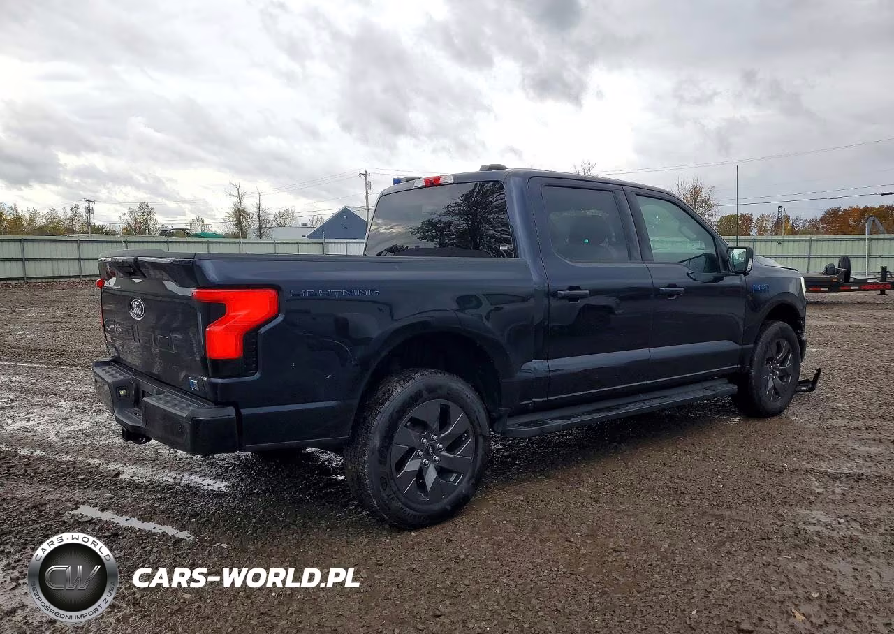 2025 Ford F150 Lightning Xlt VIN:1FT6W3LU6SWG14771 - 3