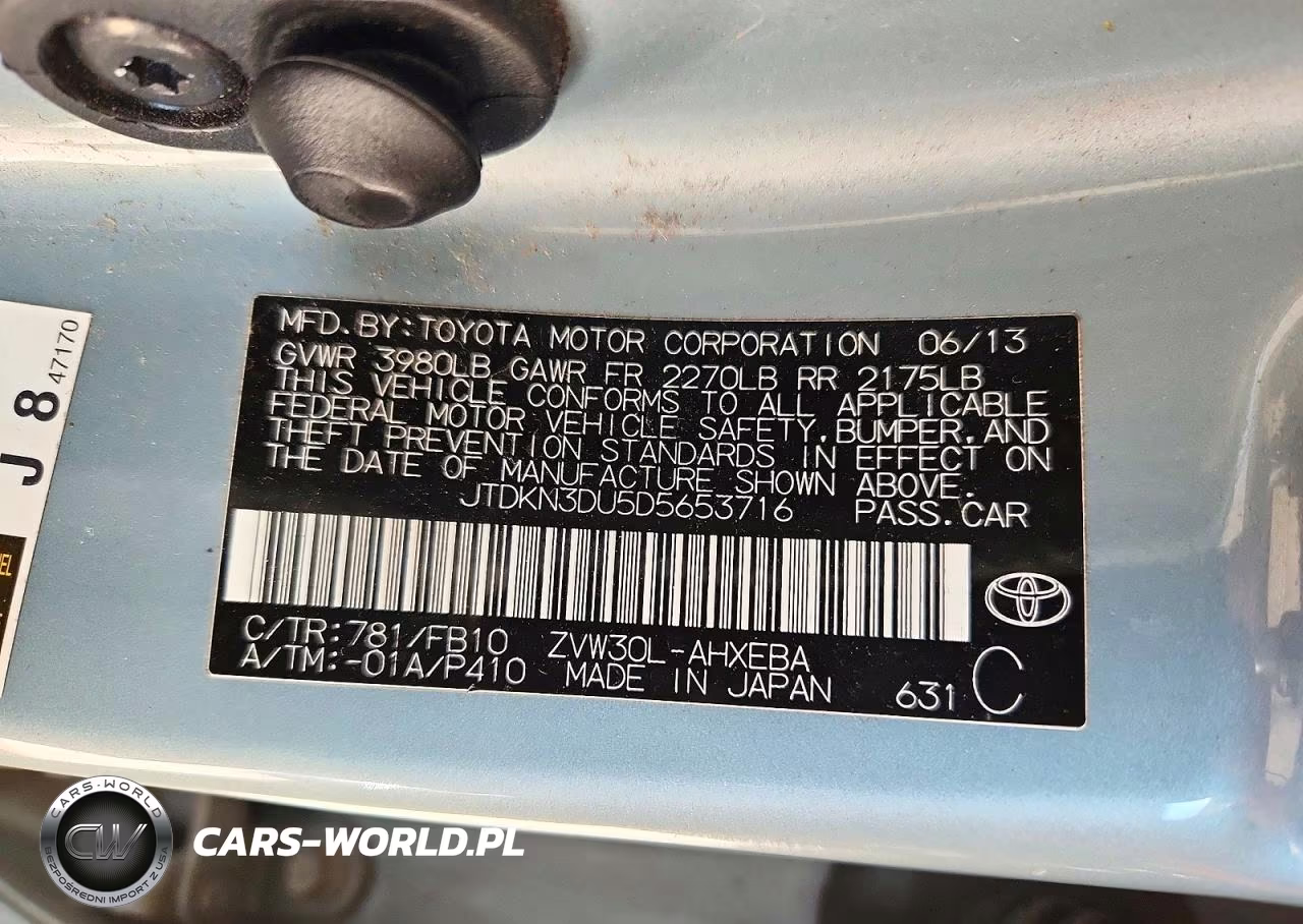 2013 Toyota Prius Two VIN:JTDKN3DU5D5653716 - 13