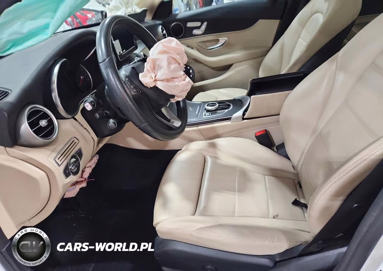 2017 Mercedes-Benz C 300 4Matic VIN:55SWF4KB1HU205336 - 7