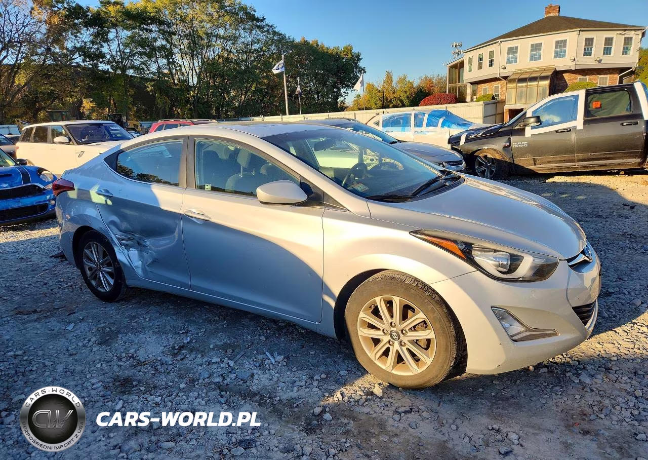 2015 Hyundai Elantra Se VIN:5NPDH4AE1FH608441 - 4