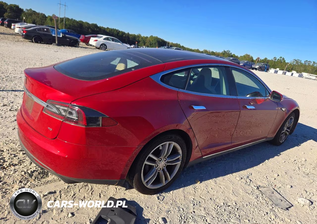 2015 Tesla Model S 70 VIN:5YJSA1E14FF104174 - 3