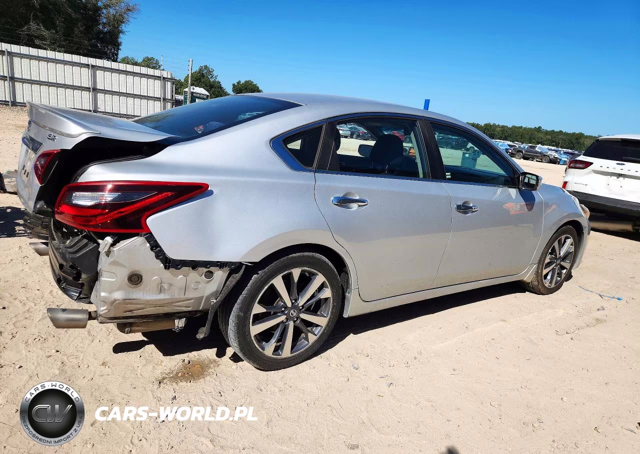 2017 Nissan Altima 2.5 Sr VIN:1N4AL3AP6HC134021 - 3