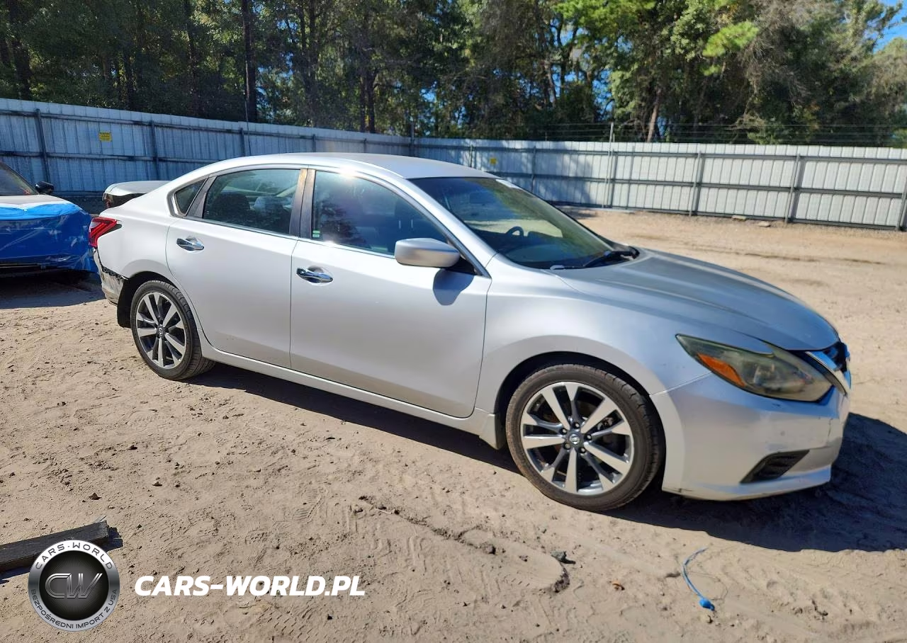 2017 Nissan Altima 2.5 Sr VIN:1N4AL3AP6HC134021 - 4