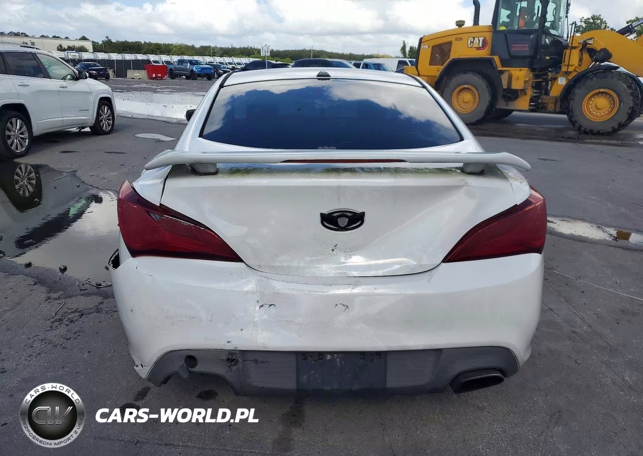 2016 Hyundai Genesis Coupe 3.8 VIN:KMHHT6KJXGU135083 - 6