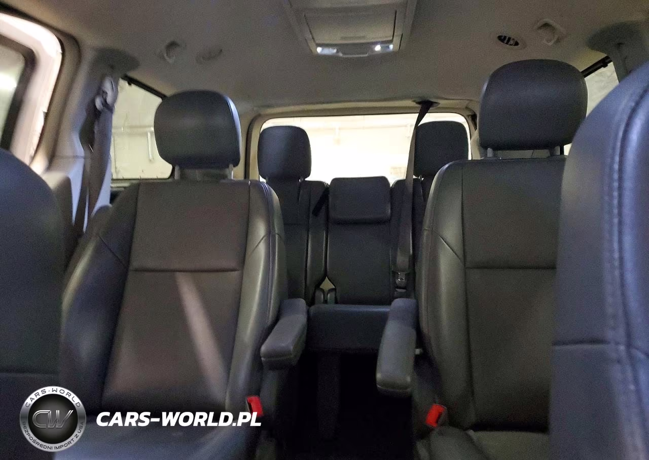 2012 Volkswagen Routan Se VIN:2C4RVABG2CR151909 - 10