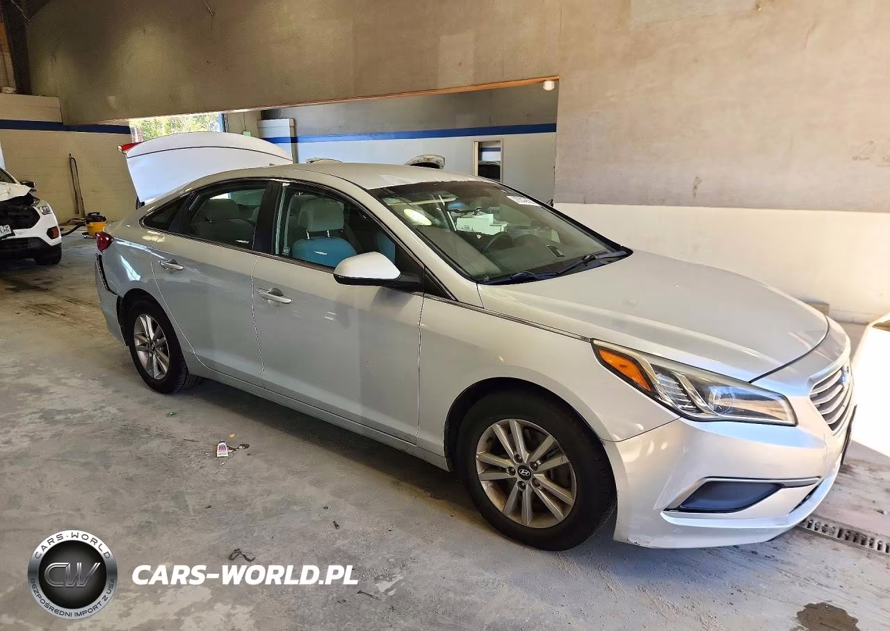 2017 Hyundai Sonata Se VIN:5NPE24AF7HH457820 - 4