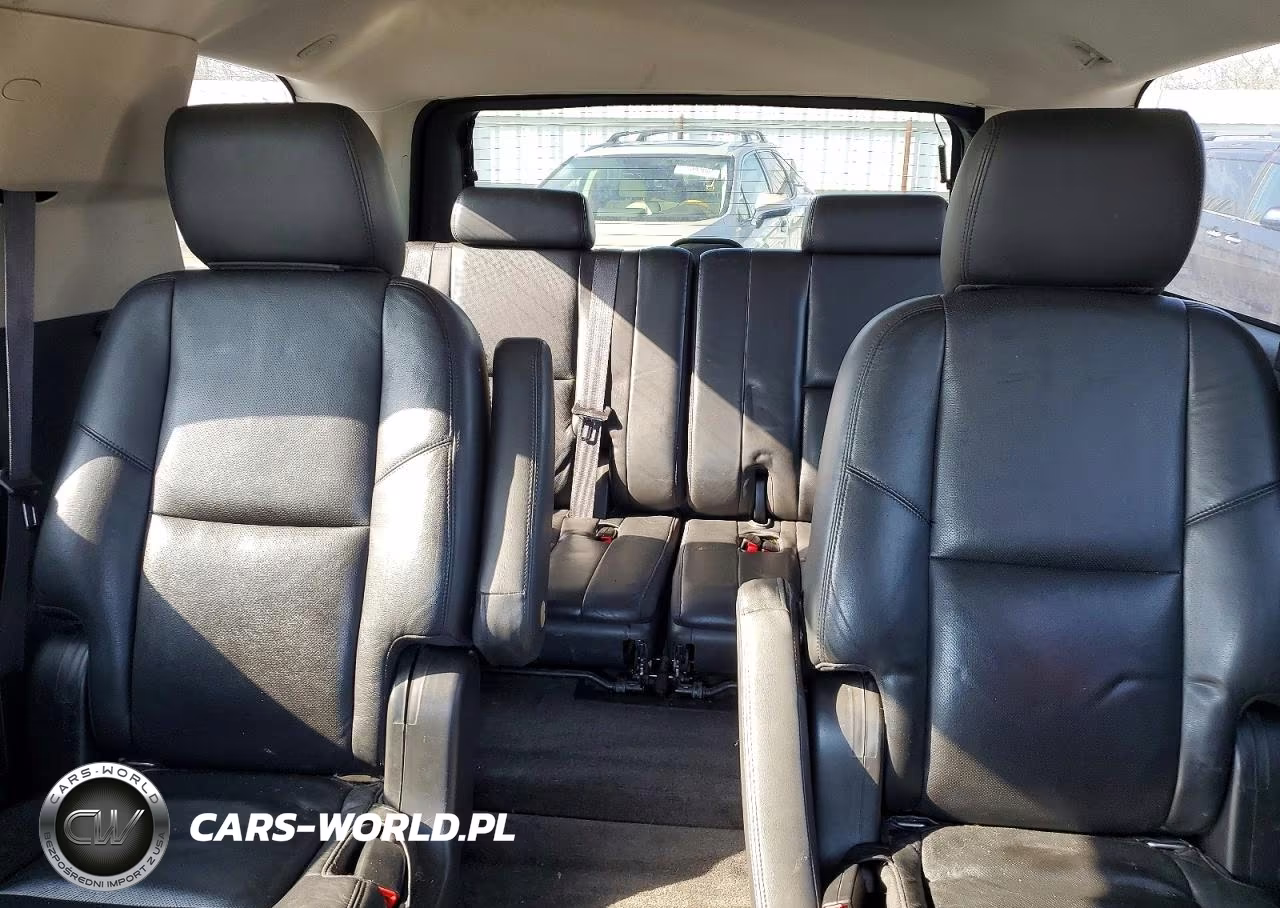 2011 Cadillac Escalade VIN:1GYS3AEF1BR370398 - 10