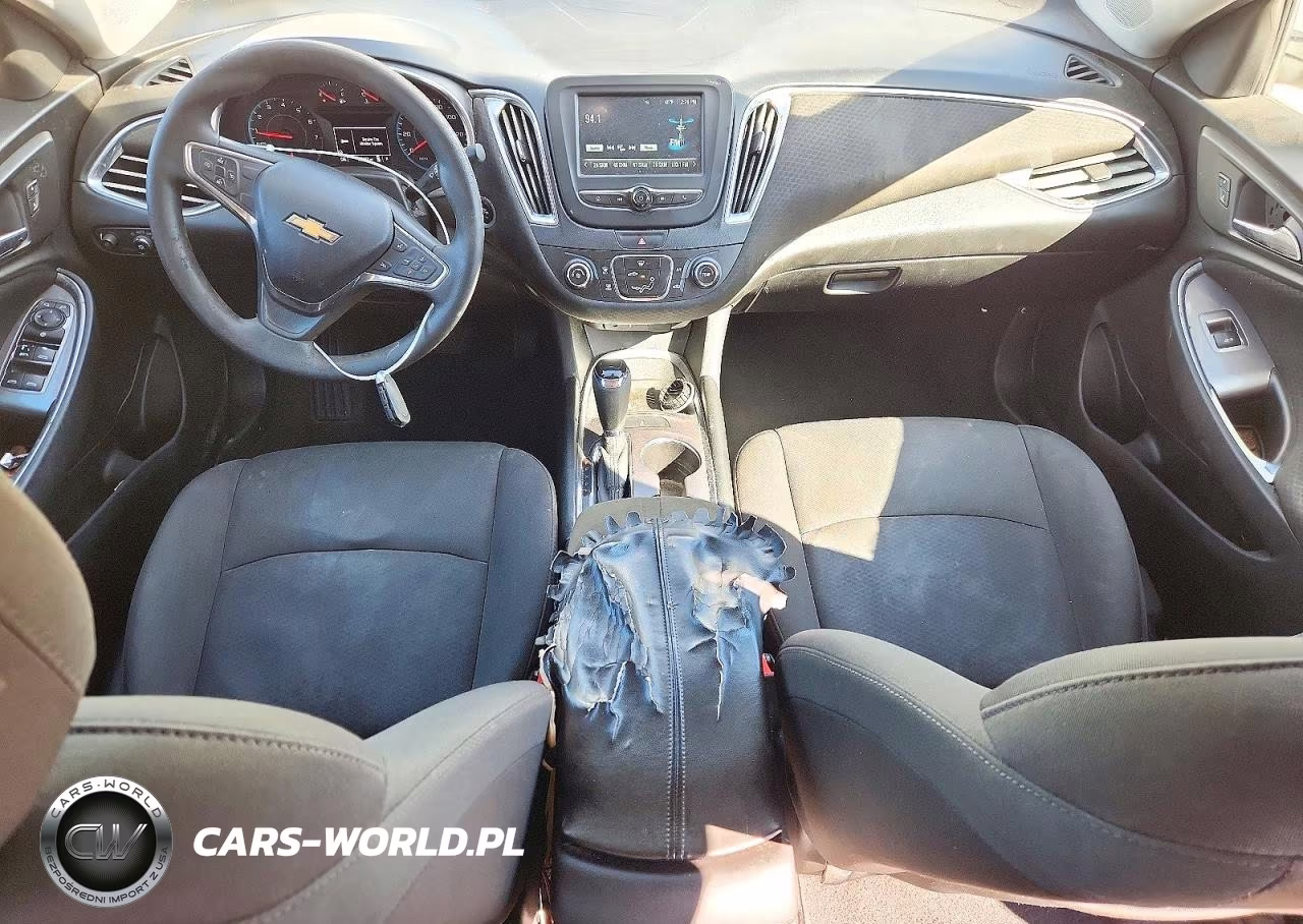 2018 Chevrolet Malibu Lt VIN:1G1ZD5ST9JF272750 - 8