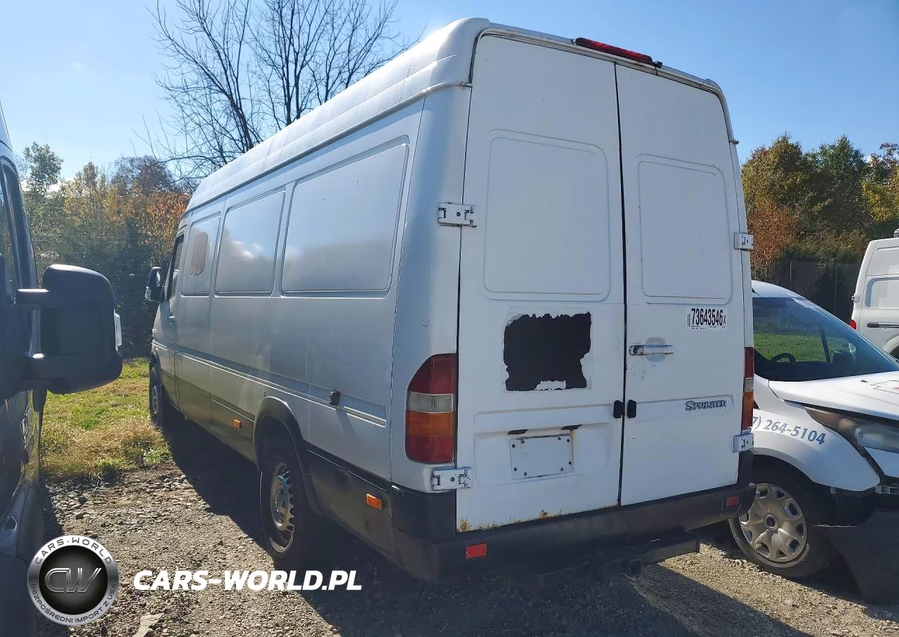 2005 Sprinter Medium Duty-Box Trucks VIN:WD2PD744755731929 - 2