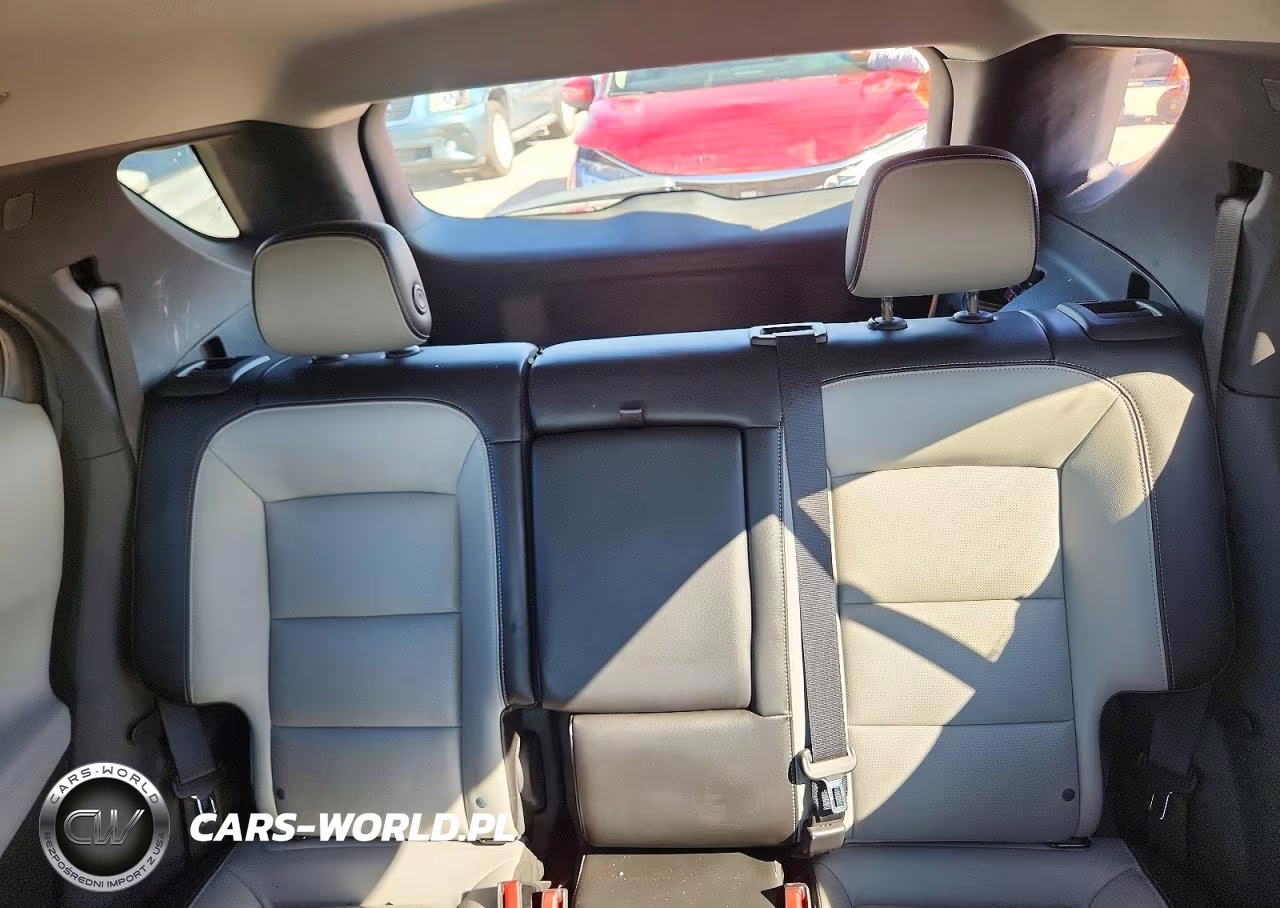 2019 Chevrolet Equinox Premier VIN:2GNAXYEX6K6258738 - 10