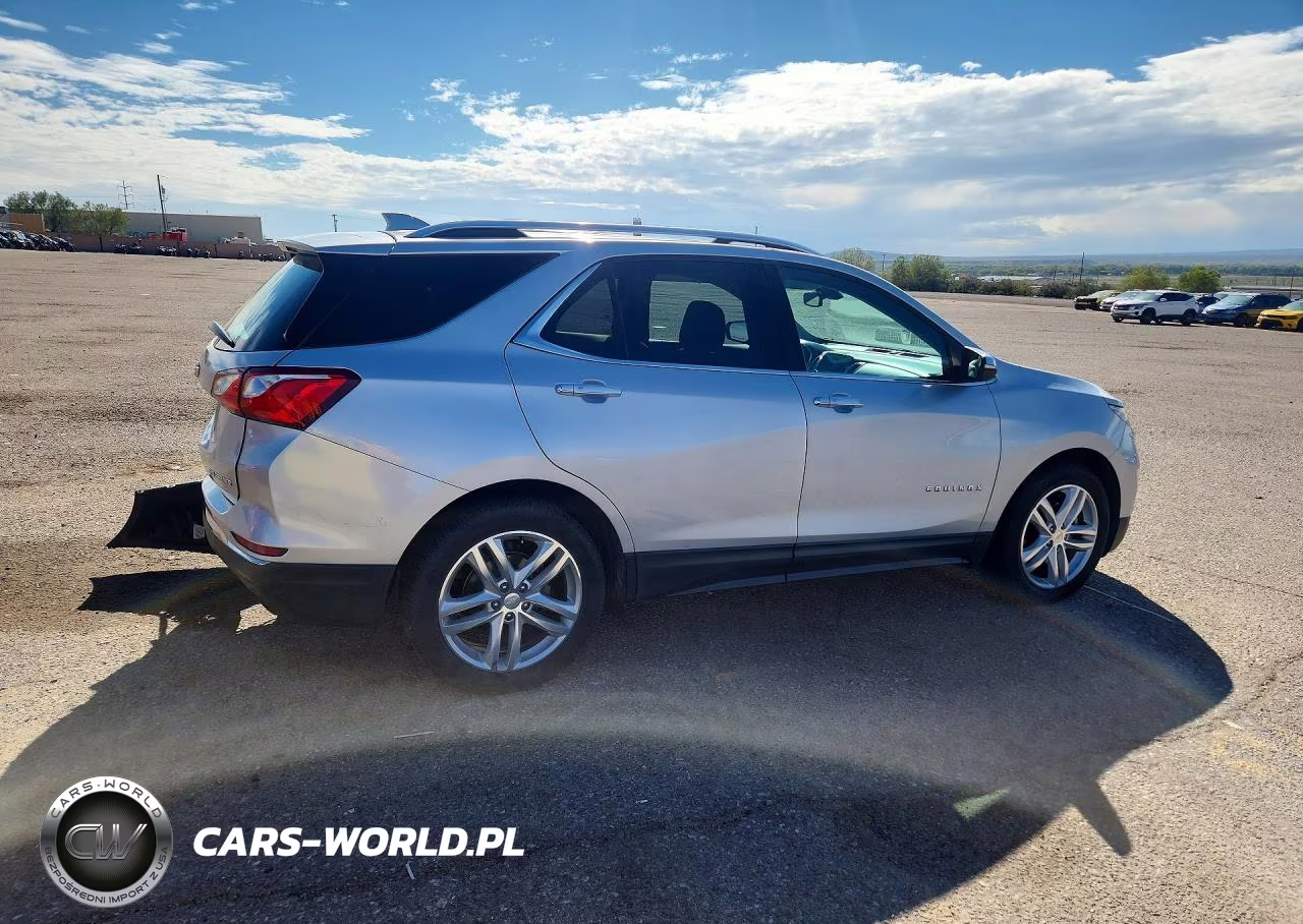 2019 Chevrolet Equinox Premier VIN:2GNAXYEX6K6258738 - 3
