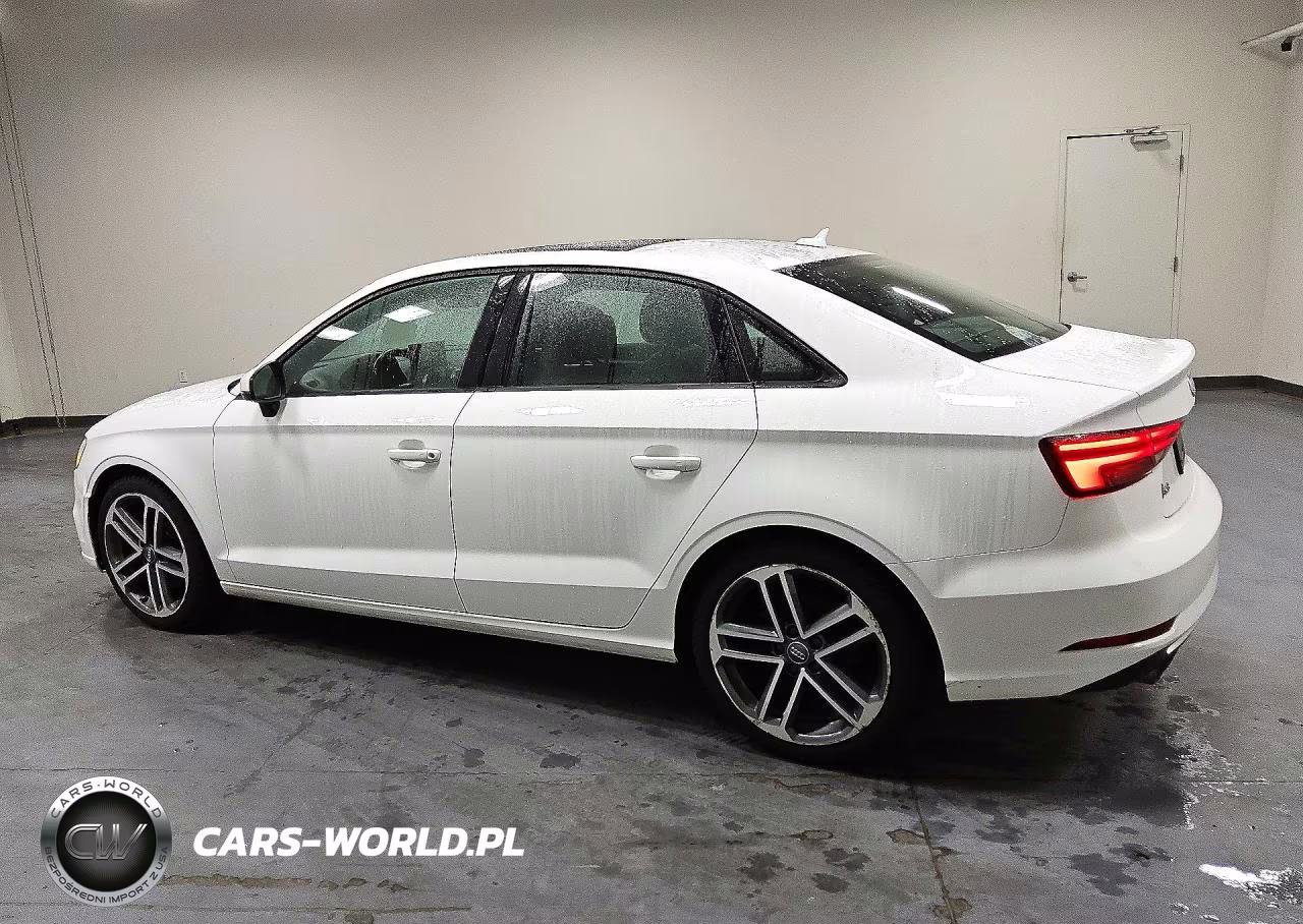 2017 Audi A3 Premium VIN:WAUAUGFF7H1035778 - 2