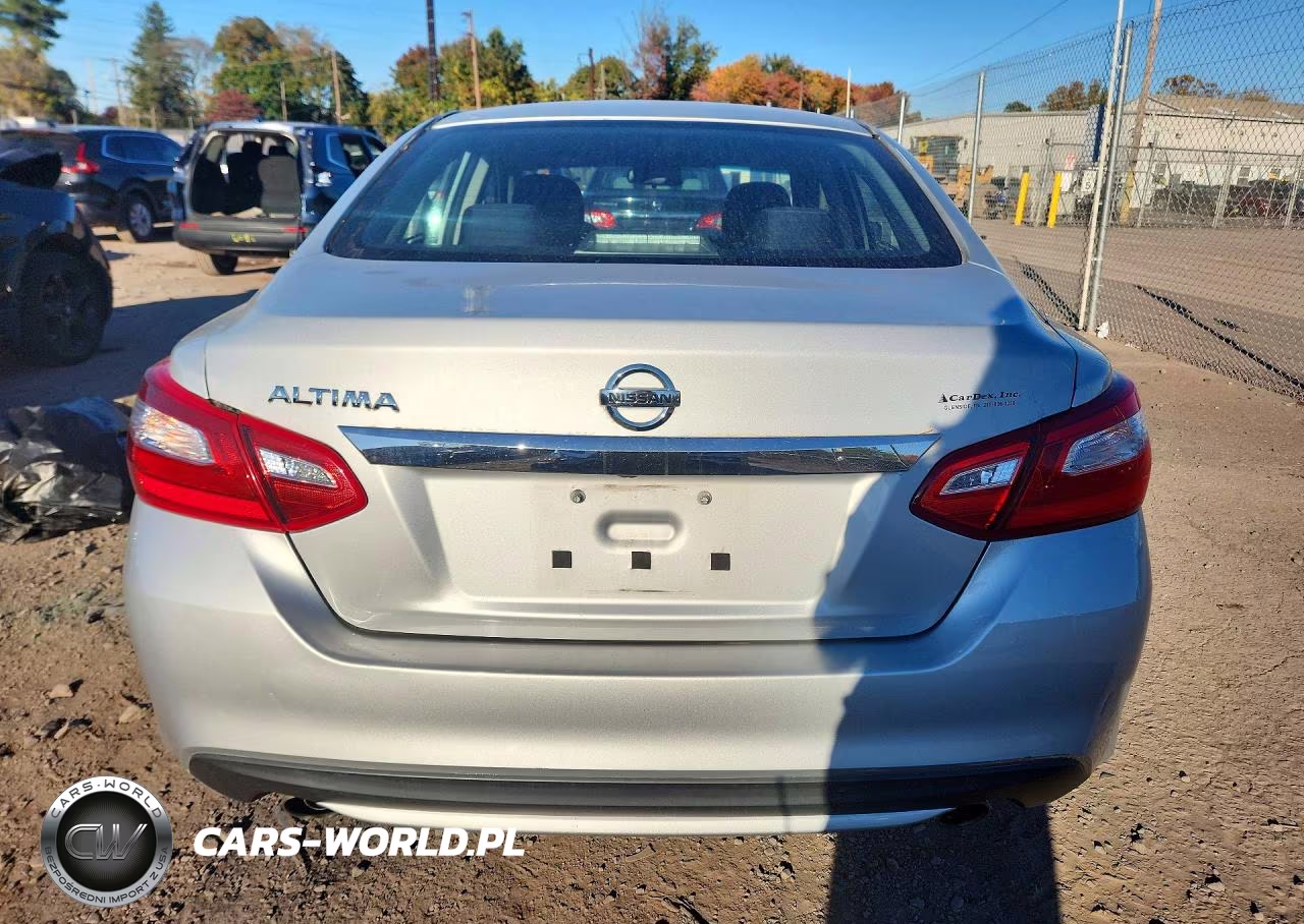 2016 Nissan Altima 2.5 S VIN:1N4AL3AP1GN358638 - 6