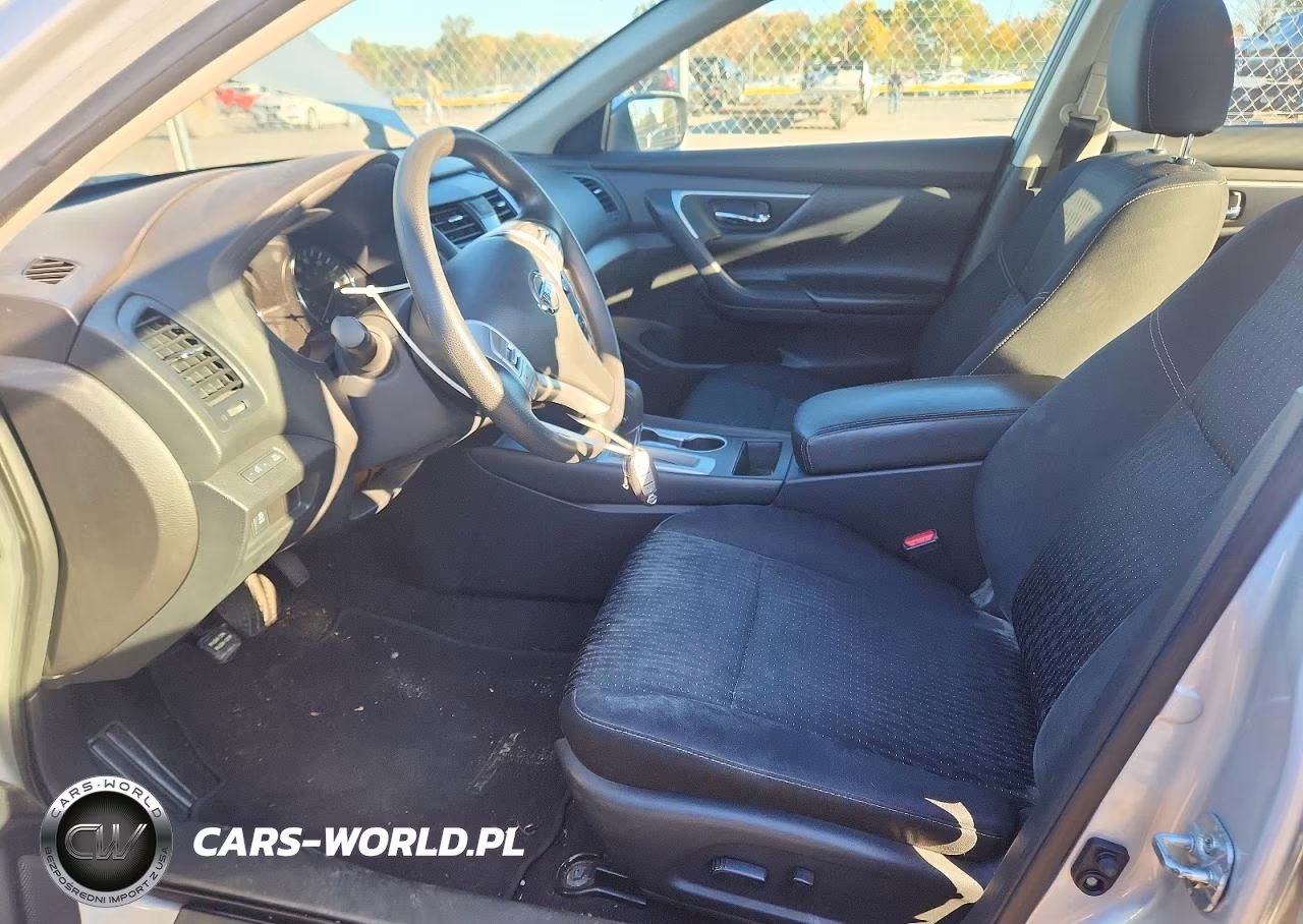 2016 Nissan Altima 2.5 S VIN:1N4AL3AP1GN358638 - 7