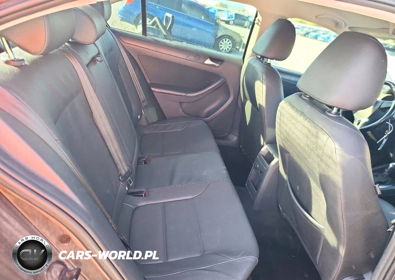 2012 Volkswagen Jetta Se VIN:3VWDX7AJ4CM305075 - 10
