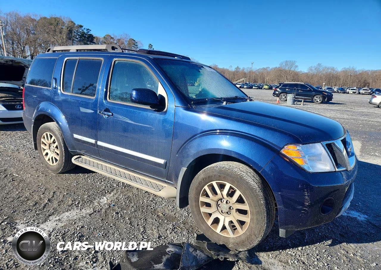 2011 Nissan Pathfinder S VIN:5N1AR1NB4BC628697 - 4