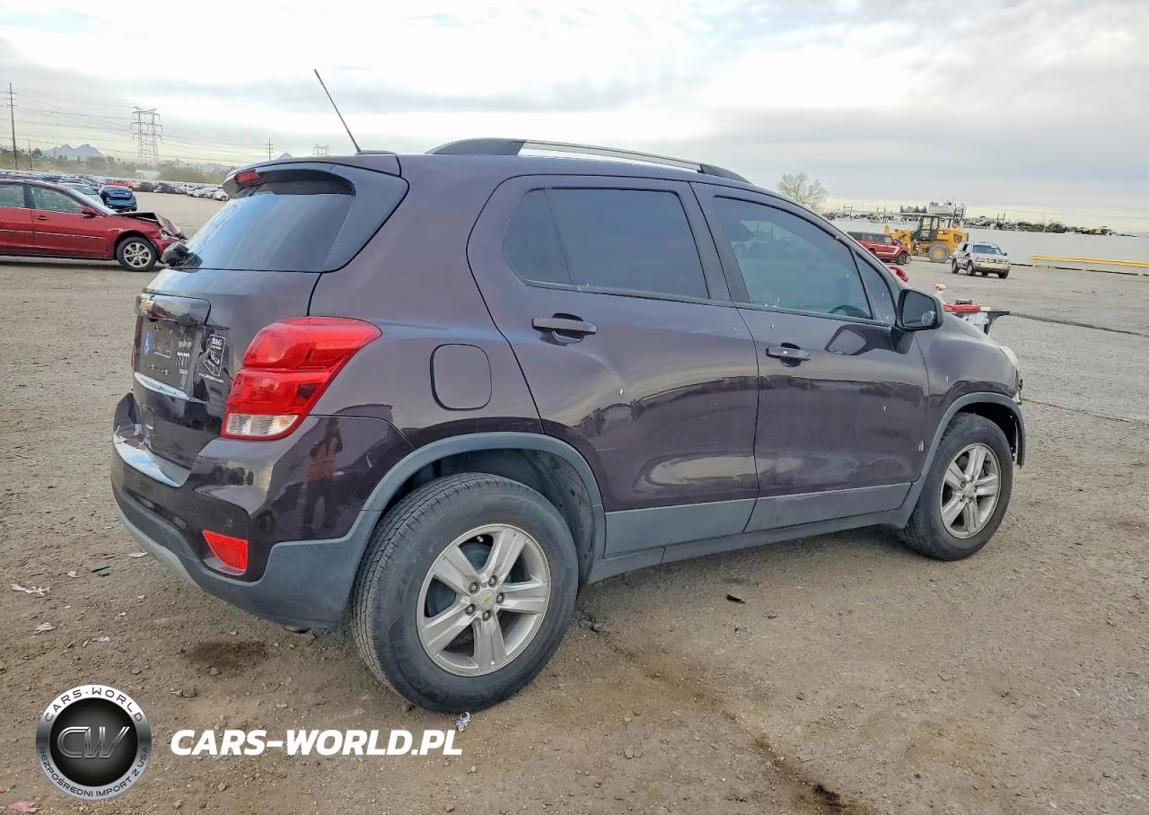 2021 Chevrolet Trax 1Lt VIN:KL7CJLSB8MB340482 - 3