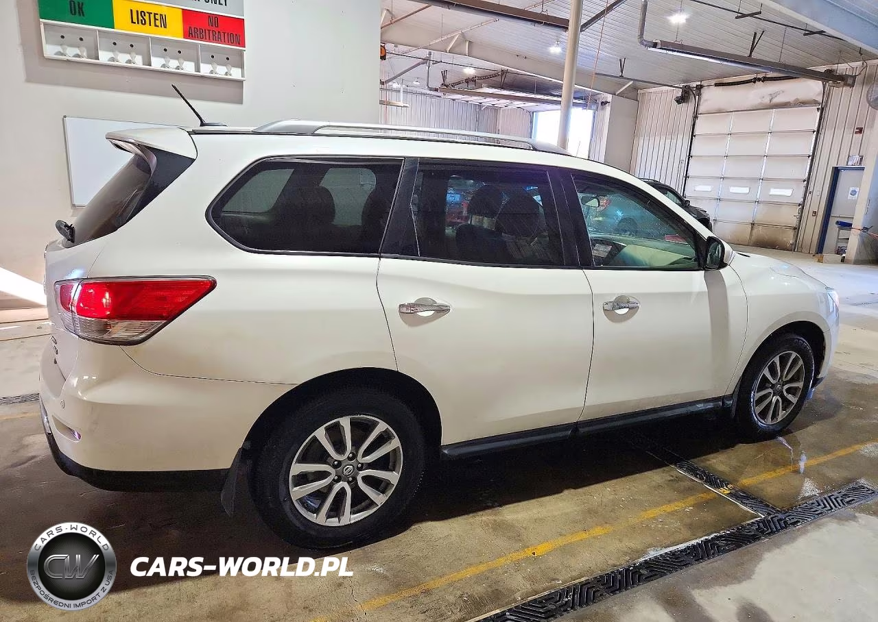 2013 Nissan Pathfinder S VIN:5N1AR2MM2DC650628 - 3