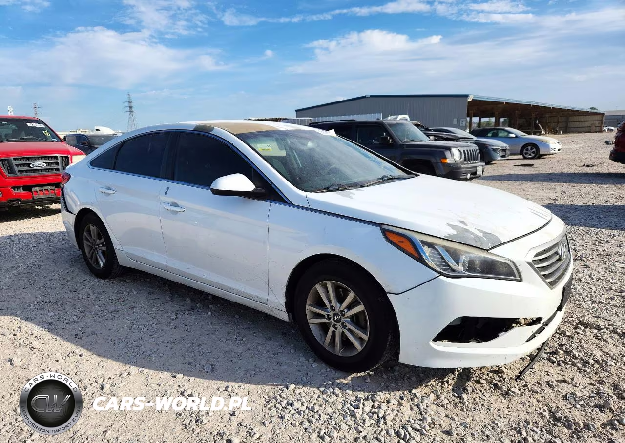 2016 Hyundai Sonata Se VIN:5NPE24AF3GH388316 - 4